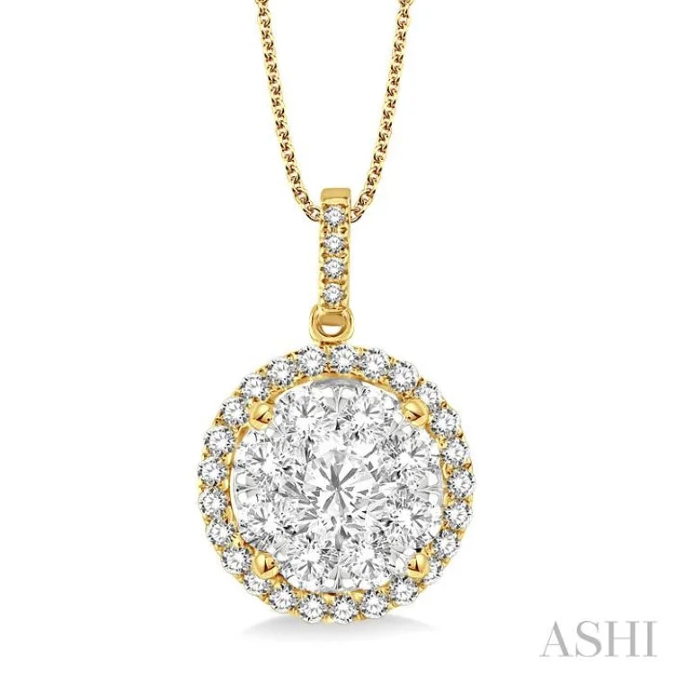 2 Ctw Lovebright Round Cut Diamond Pendant in 14K Yellow and White Gold with Chain