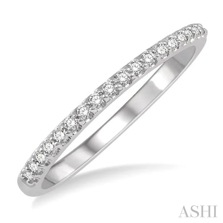 1/6 ct Round Cut Diamond Wedding Band in 14K White Gold