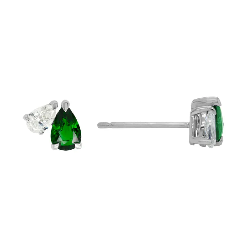 14k Gold Pear Cut Emerald Stud Earrings