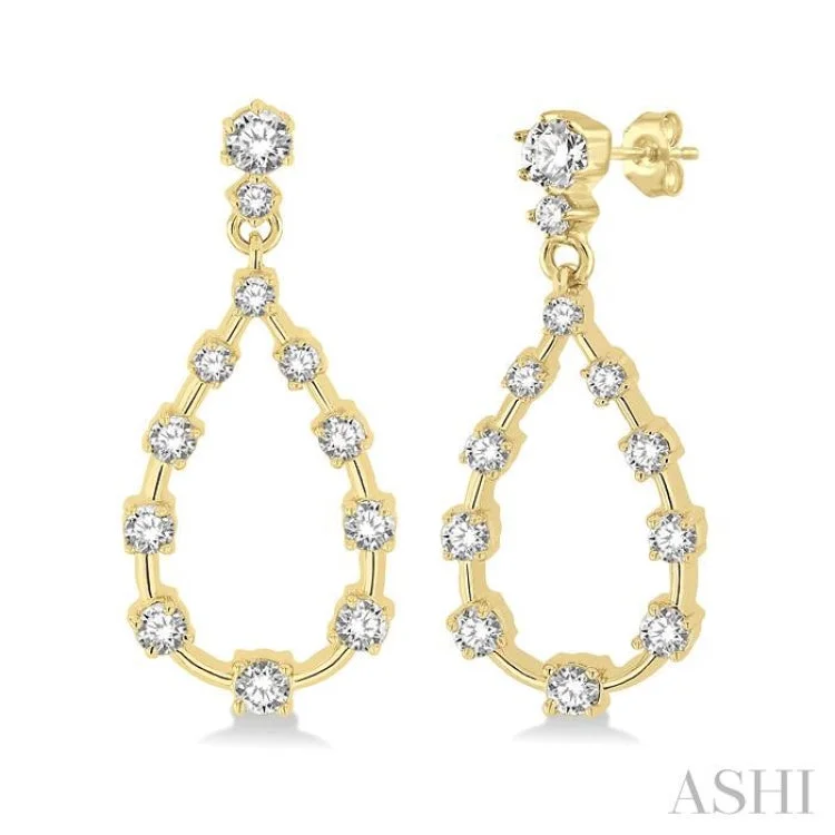 1/2 Ctw Tear Drop Round Cut Diamond Earring in 14K Yellow Gold