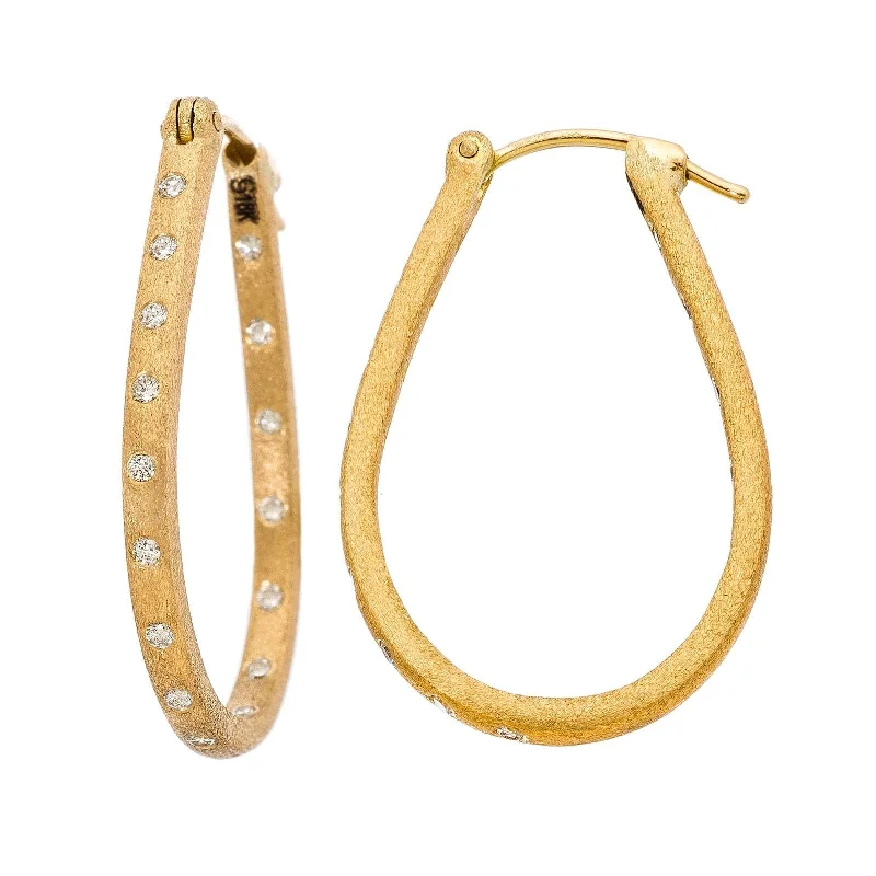 SETHI COUTURE Diamond Oval Hoop Earrings