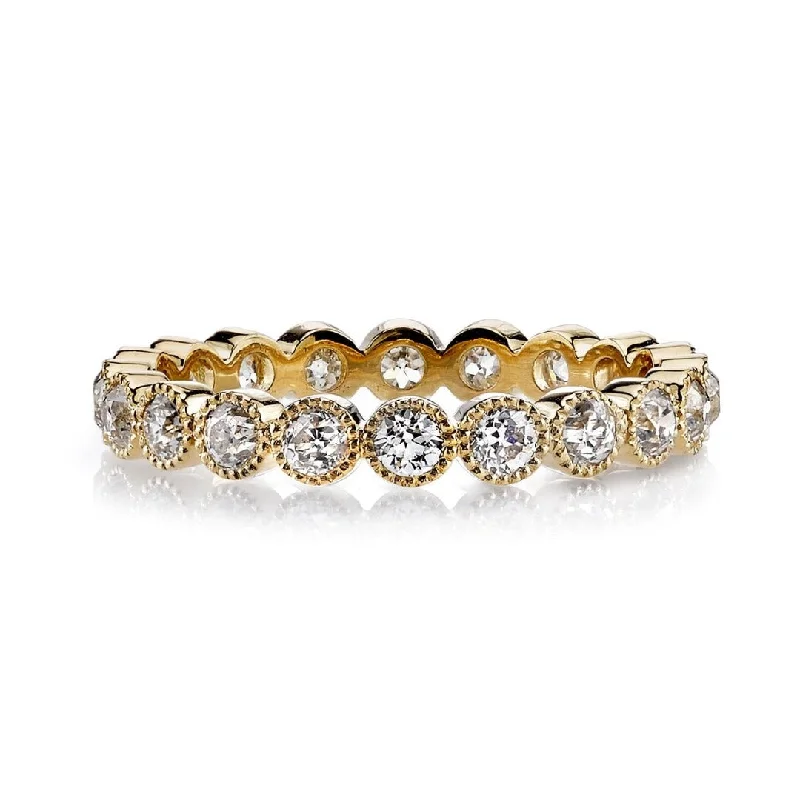 Single Stone 18K Yellow Gold Small Gabby Band