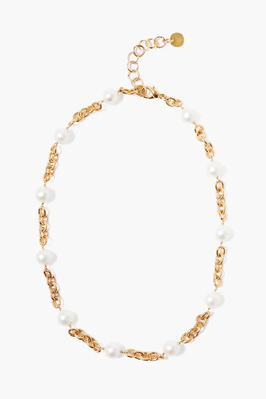 Nautica Chain Necklace White Pearl