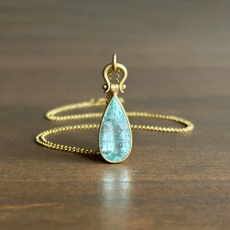 Pale Faceted Aquamarine Long Drop Pendant